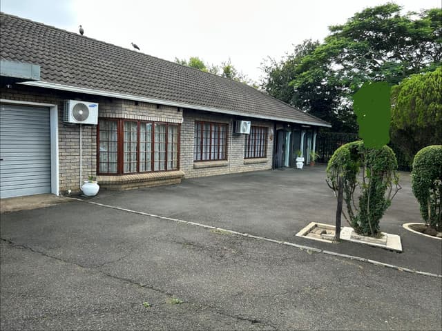 Listing photo