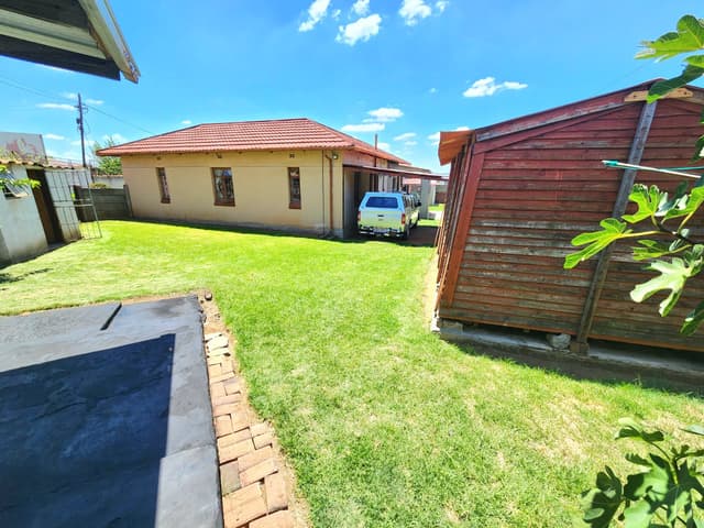 Listing photo