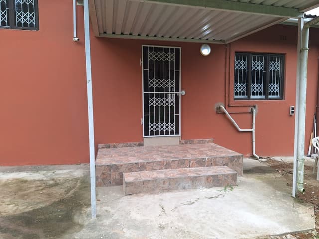 Listing photo