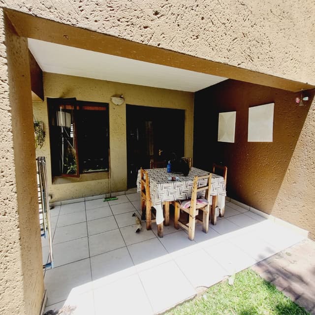 Listing photo
