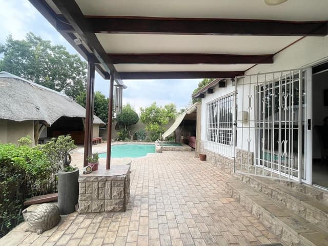Listing photo