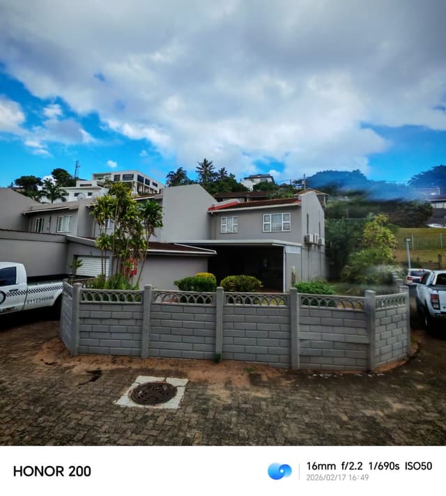 Listing photo