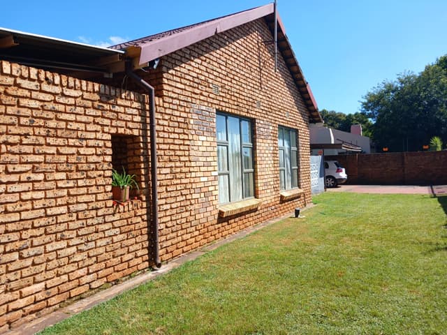 Listing photo