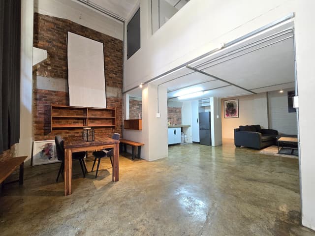Listing photo