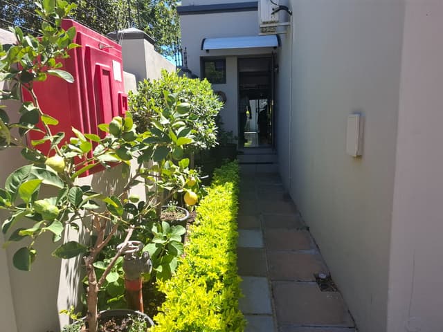 Listing photo