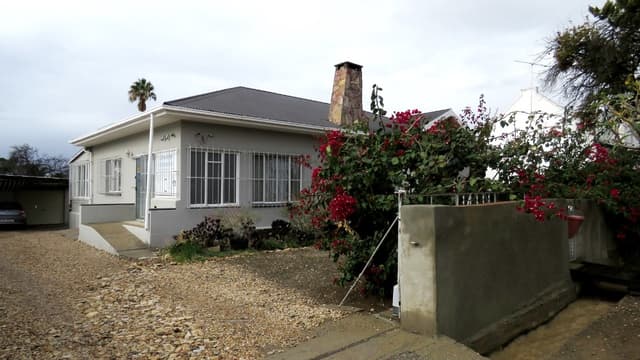 Listing photo