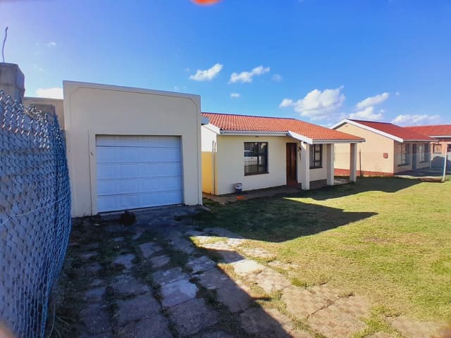 Listing photo