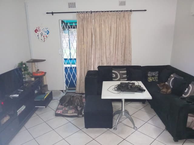 Listing photo