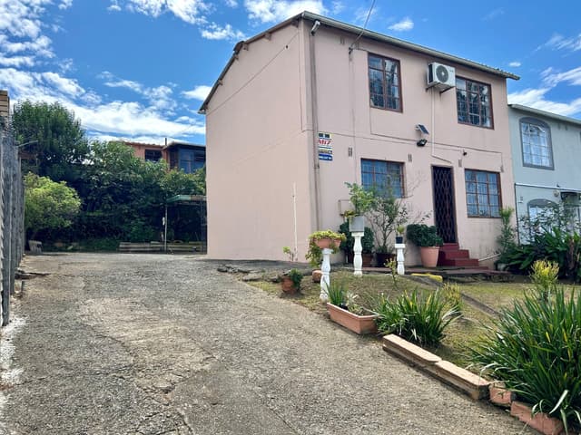Listing photo