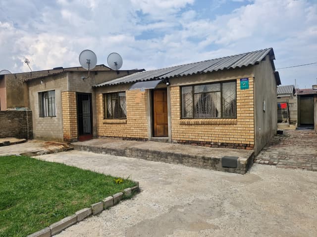 Listing photo