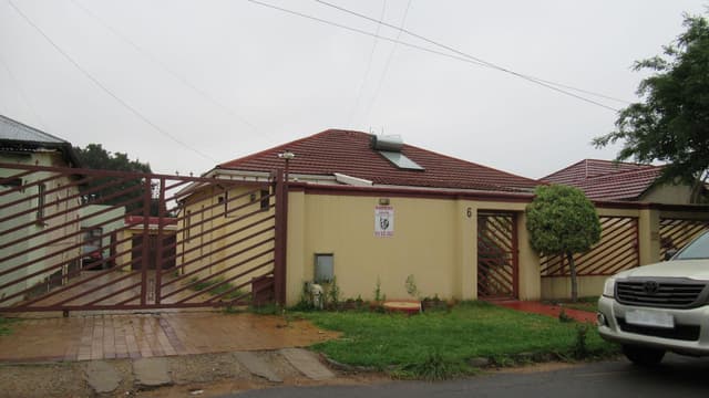 Listing photo