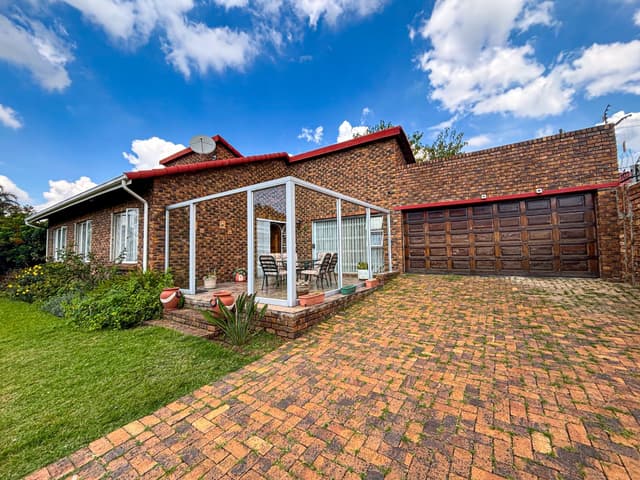 Listing photo