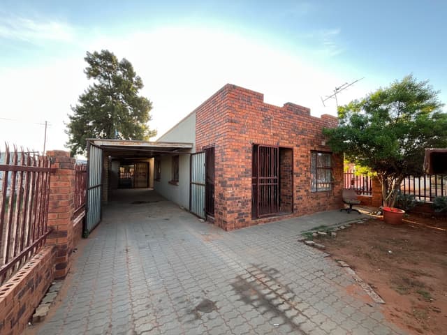 Listing photo
