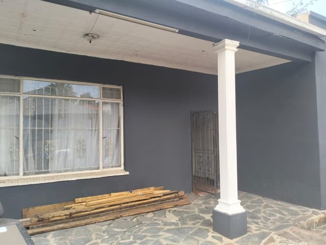 Listing photo