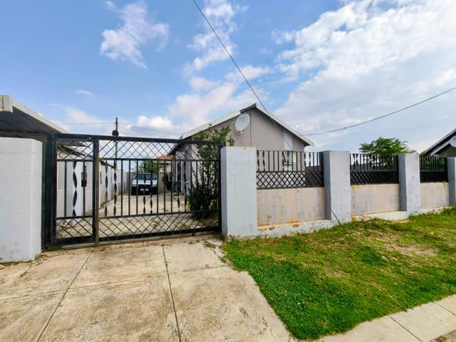 Listing photo