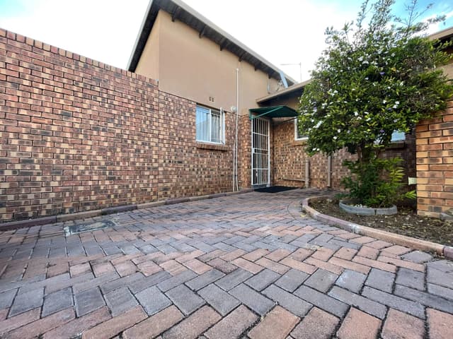 Listing photo