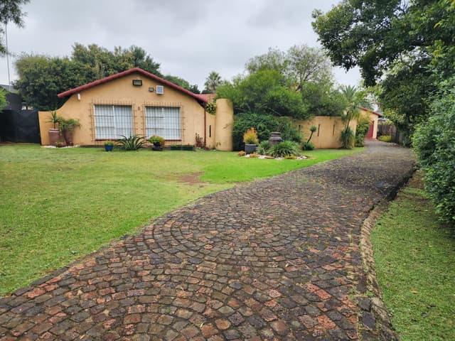 Listing photo