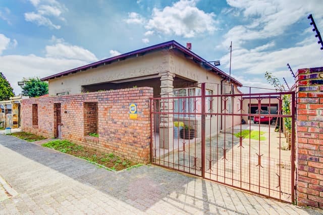 Listing photo