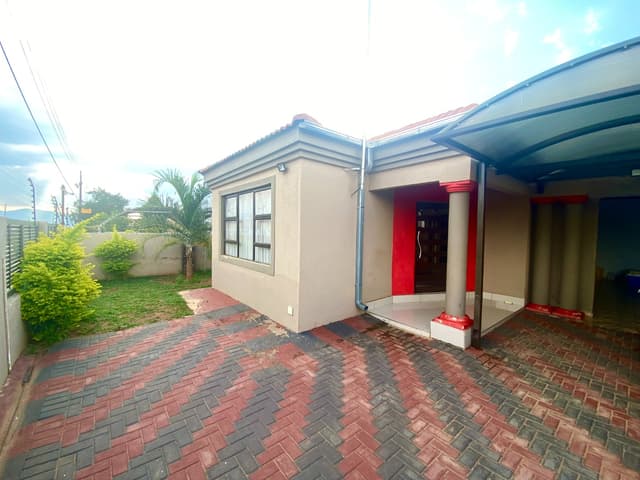 Listing photo