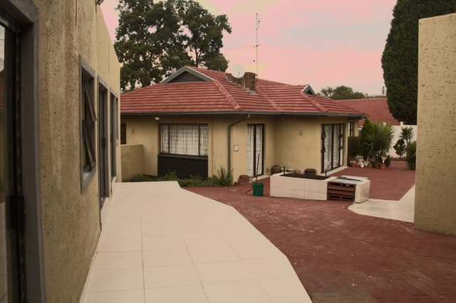 Listing photo