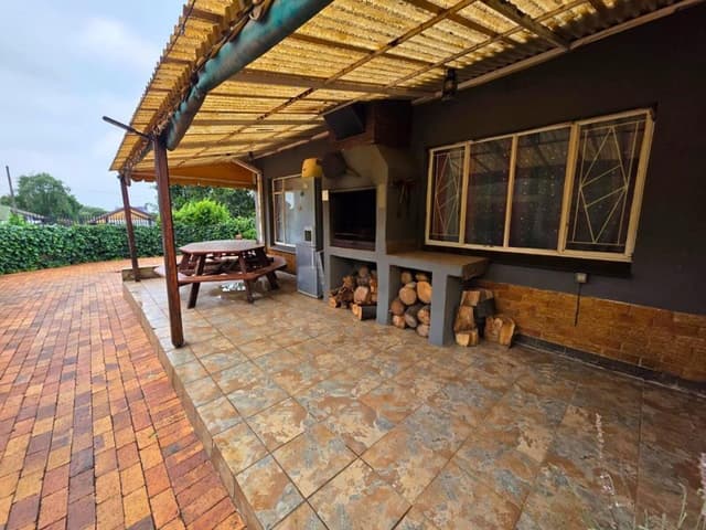 Listing photo