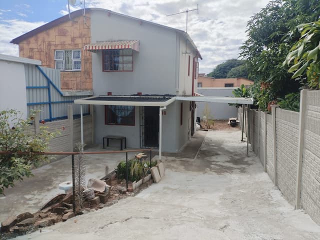 Listing photo