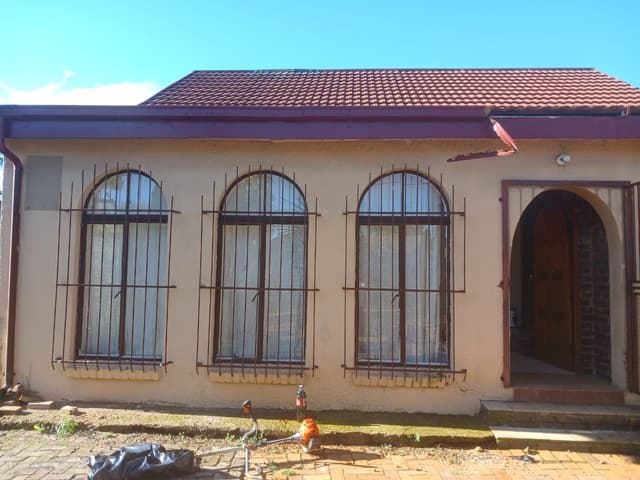 Listing photo