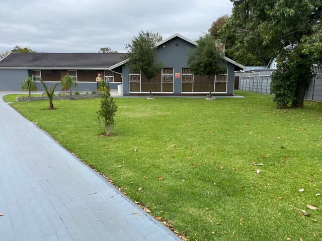 Listing photo