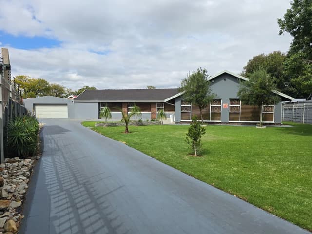 Listing photo