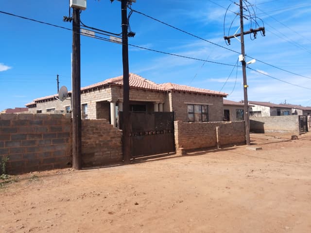 Listing photo