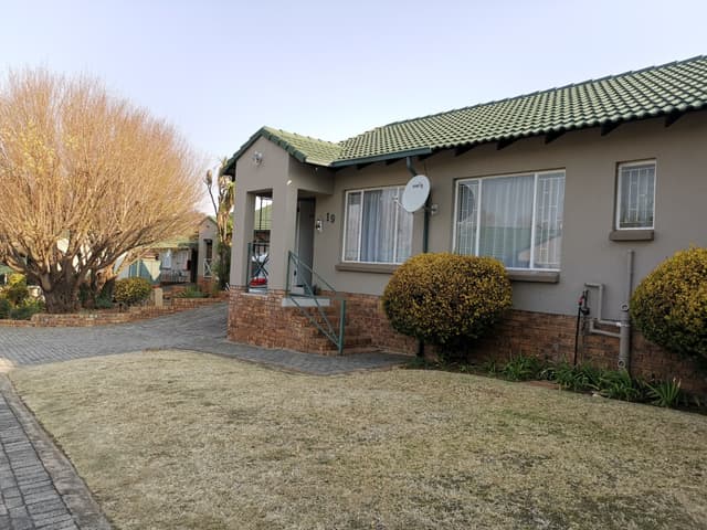 Listing photo