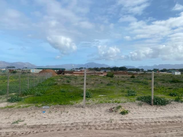 Listing photo