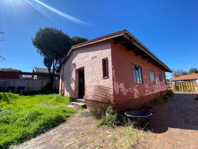 Listing photo