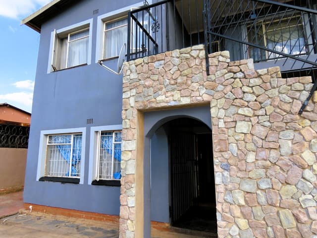 Listing photo