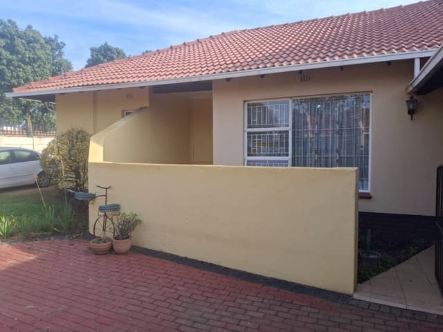 Listing photo