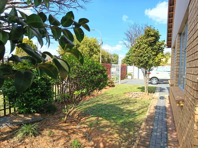 Listing photo