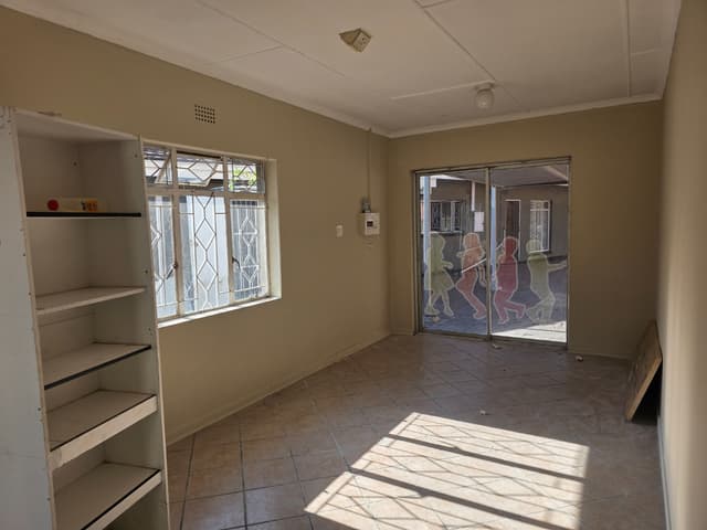 Listing photo