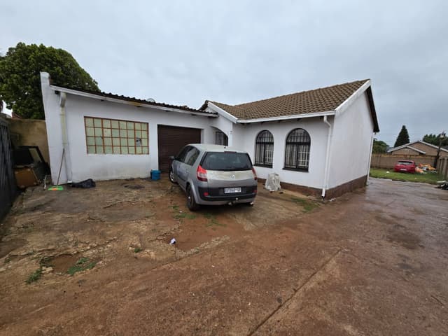 Listing photo