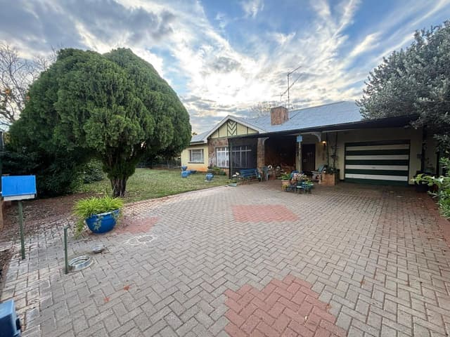 Listing photo