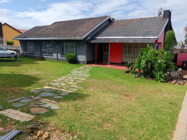 Listing photo