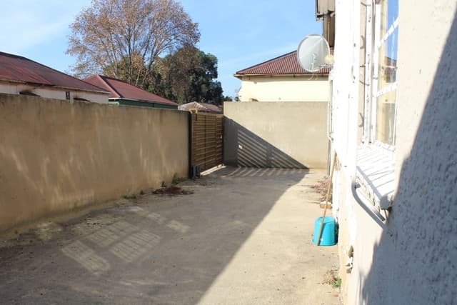 Listing photo