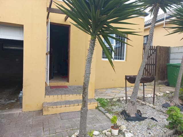 Listing photo