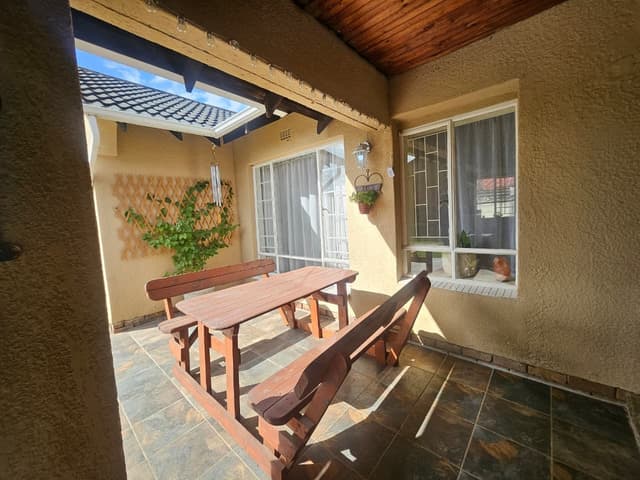 Listing photo