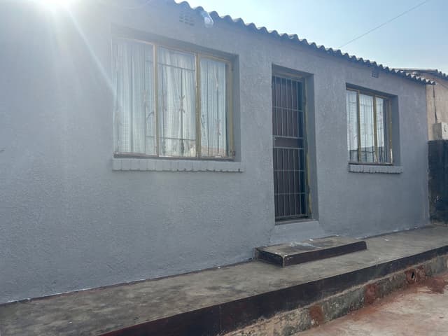 Listing photo