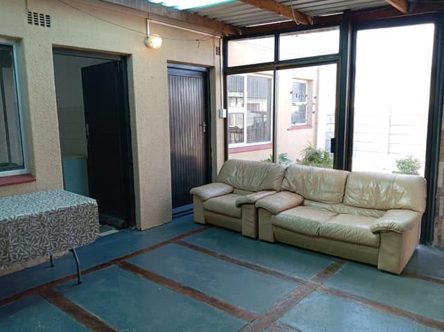 Listing photo