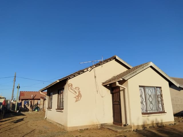 Listing photo