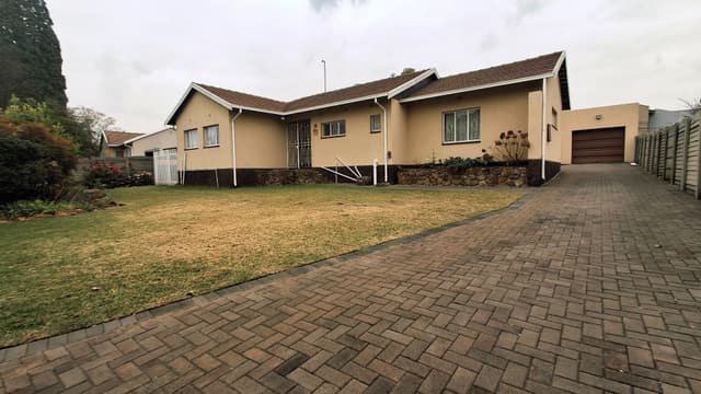 Listing photo