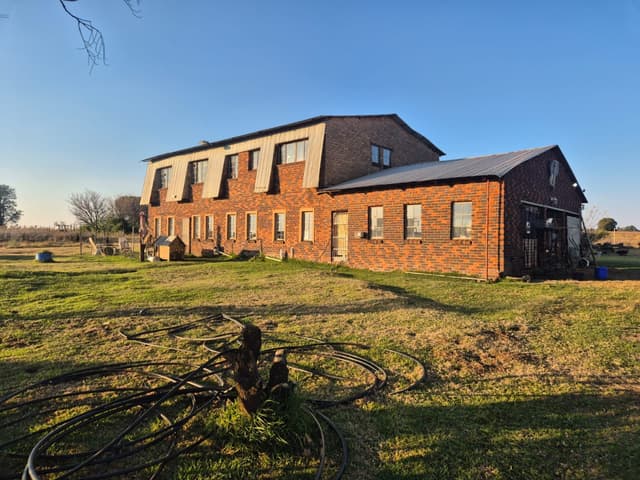Listing photo
