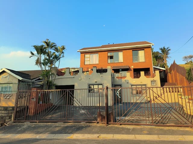 Listing photo