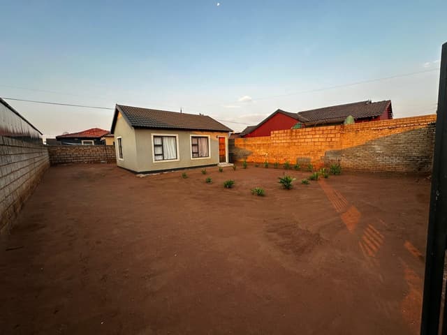 Listing photo
